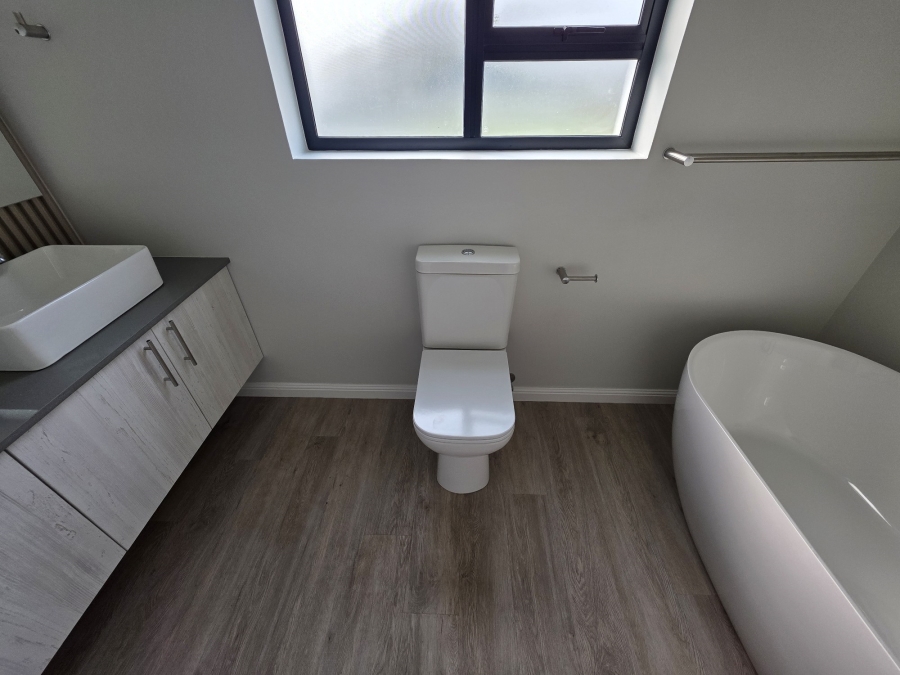 3 Bedroom Property for Sale in Paradise Beach Eastern Cape